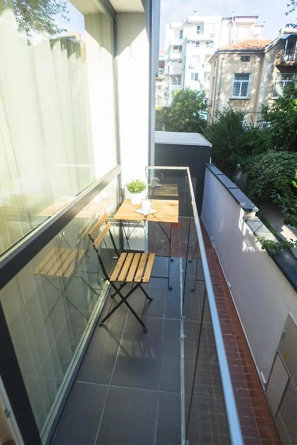 Sevastopol Apartments וארנה