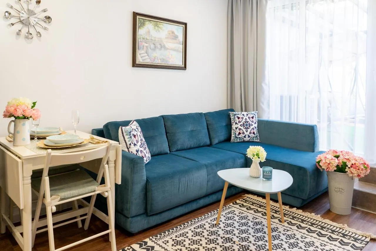 Sevastopol Apartments וארנה